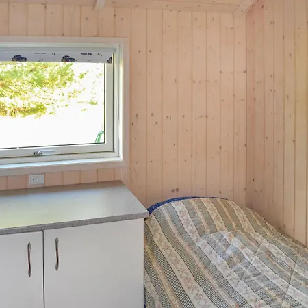 Σπίτι διακοπών Holiday Home Saeby 32 With Hot Tub Nordost