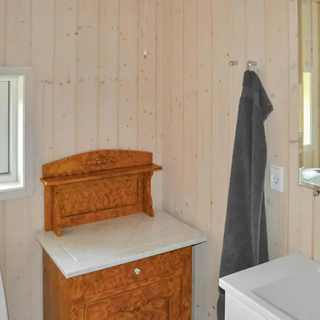 Σπίτι διακοπών Holiday Home Saeby 32 With Hot Tub Nordost